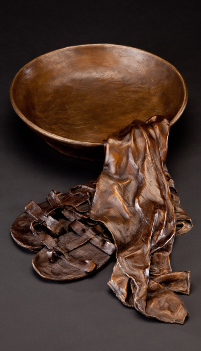 Life-size bronze sculptures, bronze communion elements, wafer and wine, bronze chalice, wash my feet Lord Jesus statue washing of feet, Christ's sandals, monumental religious bronze statues, Christian sculpture scenes, commission a church sculpture, bronze liturgical art statues of Jesus, sculptures of Jesus Christ, Christian sculptor, monumental bronze sculptures, figurative inspirational art statues, Biblical bronze sculptures, faith-based art